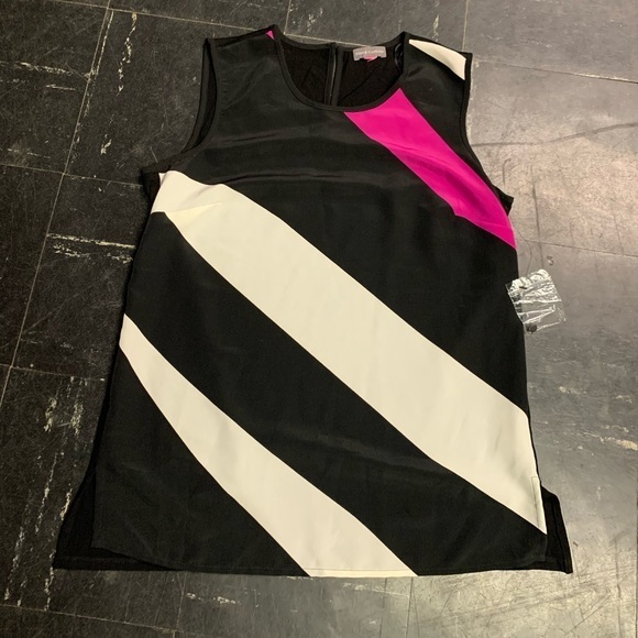 Vince Camuto Tops - NWOT Vince Camuto Blouse